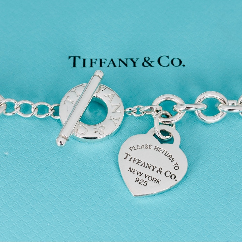 16.5" Return to Tiffany & Co Toggle Heart Tag Necklace in Sterling Silver